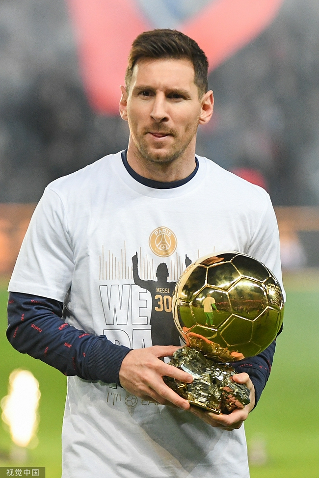 NBA球员交易动态及球队影响（NBA交易动向与球队格局影响）