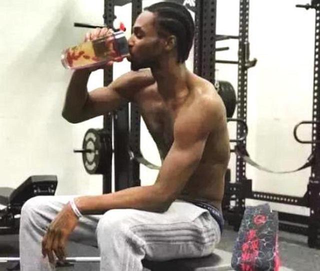 塞尔维亚主帅：西蒙尼是我的榜样，他是个伟大的领袖（塞尔维亚主帅称西蒙尼为榜样：他是一位伟大领袖）