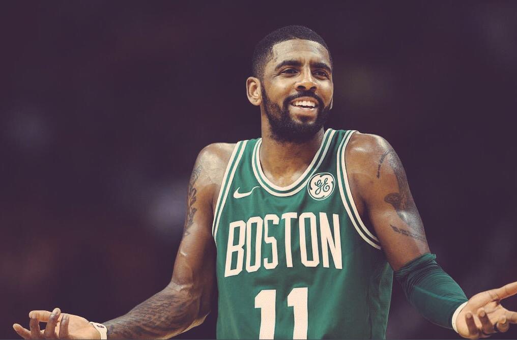 每体：在巴萨更衣室，队友们都叫杰拉德-马丁为“杰拉德-马尔蒂尼”（每体：巴萨更衣室中，杰拉德-马丁被队友称作“杰拉德-马尔蒂尼”）