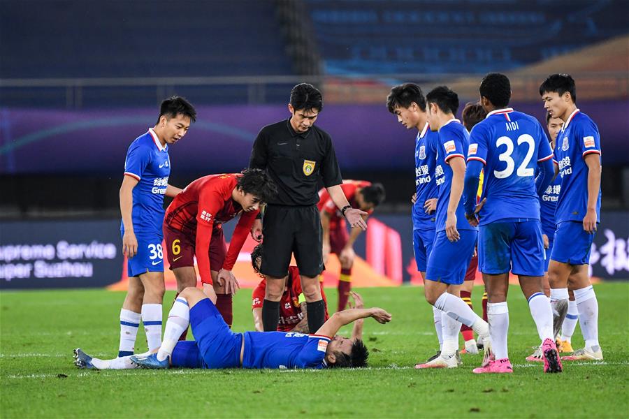 阿德巴约：10点半训练我8点半就到 C罗已经在游泳（阿德巴约：训练10点半我8点半就到，C罗早已在泳池开练）