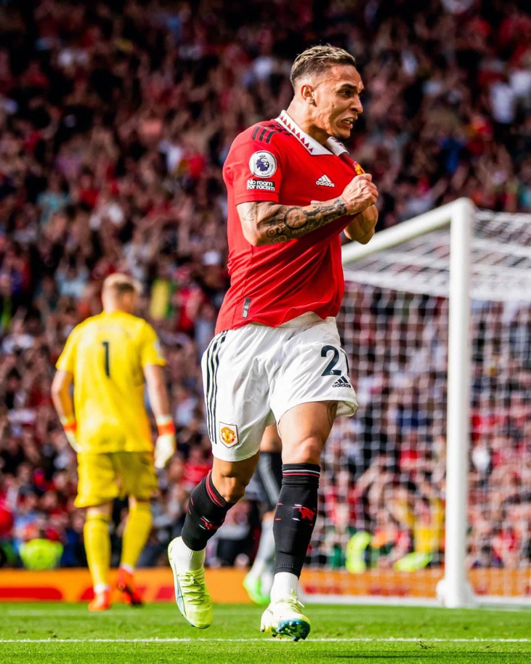 德转(Transfermarkt)更新了德甲球员...（德转（Transfermarkt）发布德甲球员最新更新）