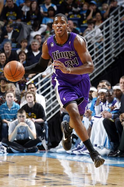 足协杯决赛——中国足坛本年度最后一场焦点战！明晚...（中国足坛年度收官之战：足协杯决赛明晚开战）