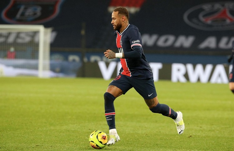 这一刻，谁是真正的领袖？（此刻，谁才是名副其实的领导者？）