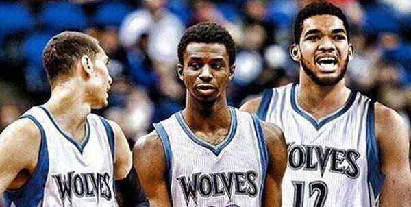 U22国足12月集训并参加U23亚洲杯29人名单：王钰栋、徐彬入选（U22国足12月集训备战U23亚洲杯，29人名单出炉：王钰栋、徐彬在列）