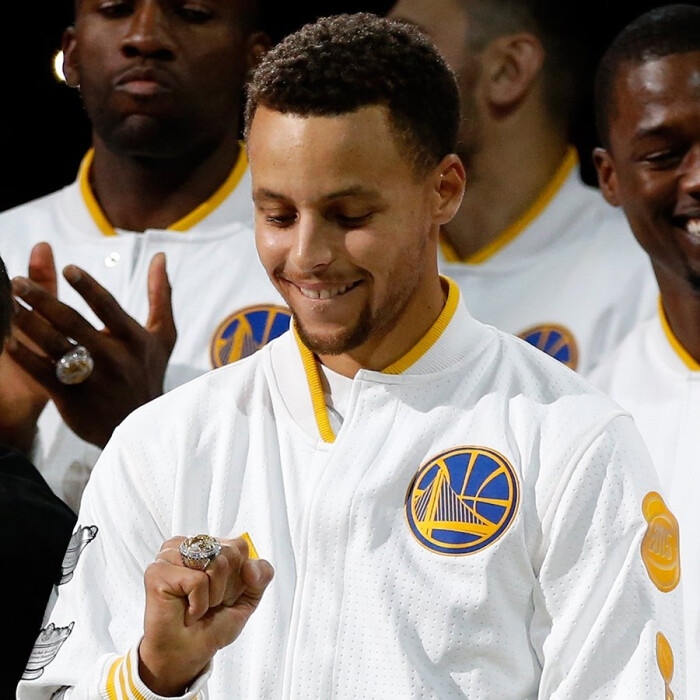 斯派克·李：这是属于尼克斯的一个赛季 上次夺冠已过50余年（斯派克·李：尼克斯的赛季来了，距上次夺冠已逾半世纪）