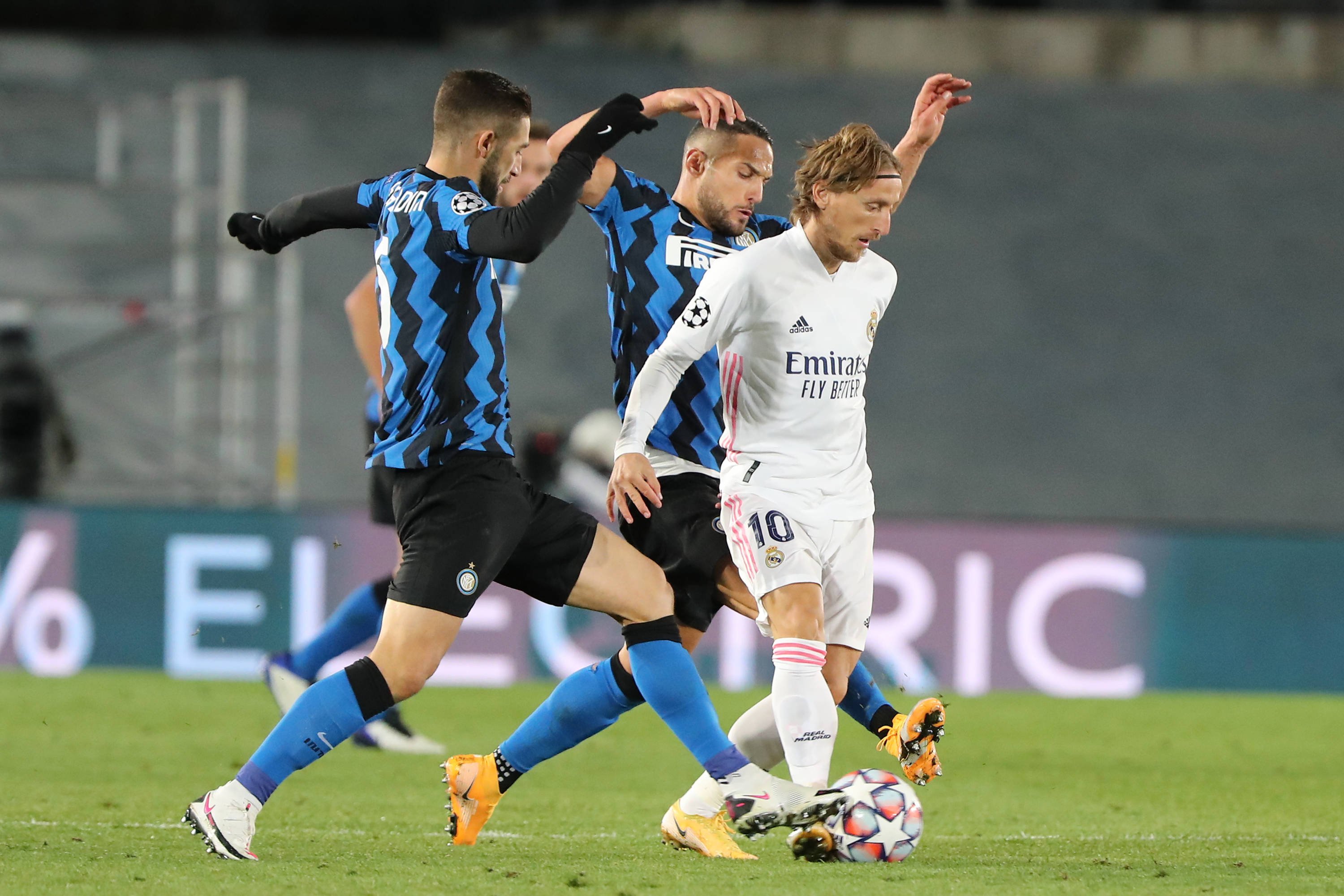 对阵马耳他破门，莱万国家队攻破39个对手球门追平梅西排第二（莱万战马耳他破门，国家队已攻破39队球门，追平梅西并列第二）