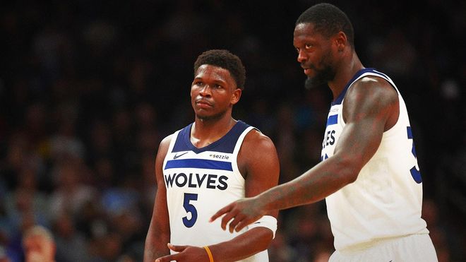 中超转会市场：广州队签下新前锋,（中超转会动态：广州队官宣新前锋加盟）